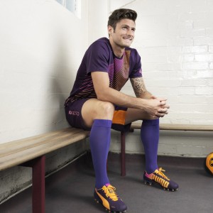 官方娱乐平台-逆转基因，阿扎伦卡与IG，跨越时空的胜利共振，逆转基因，阿扎伦卡与IG的跨时空胜利共振